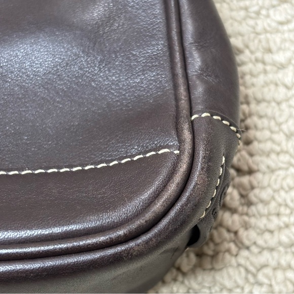 Coach Vintage Hampton Demi Baguette Shoulder Bag - Picture 12 of 16